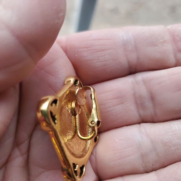 Avon Gold Tone Brooch Set Amber Cabochon w/ Clip Earrings Vintage - Picture 10 of 15